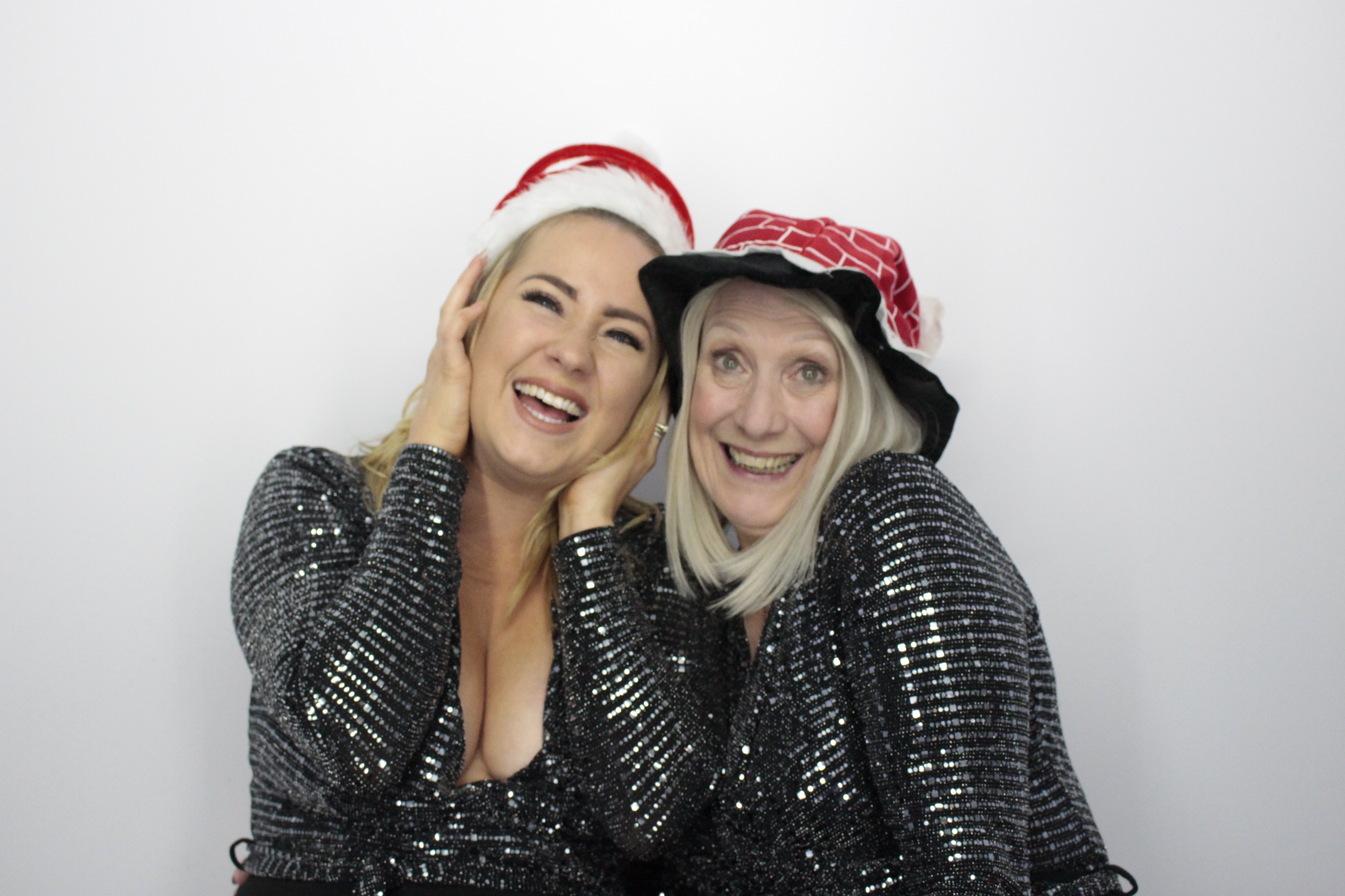 Fittleworth Medical Christmas Party | View more photos from the event at gallery.myphotoboothexperience.co.uk/u/MyPhotoBoothExperienceLtd/Fittleworth-Medical-Christmas-Party